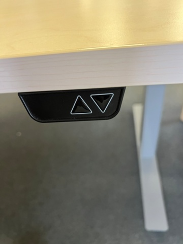 1494011-6 Office space