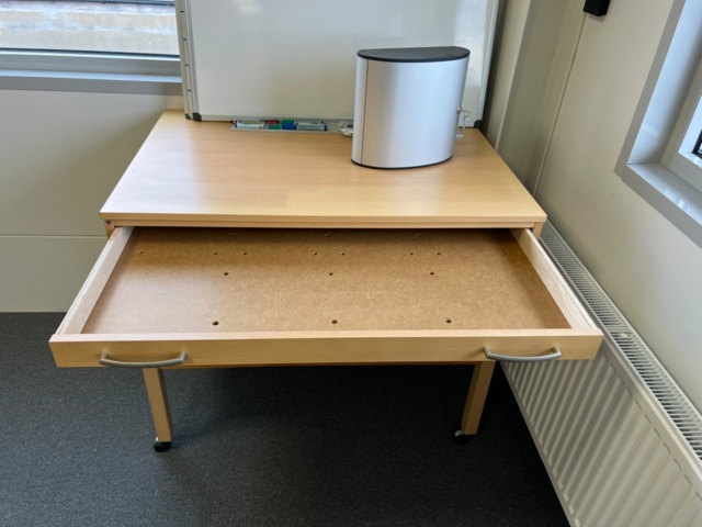 1494013-3 Office space