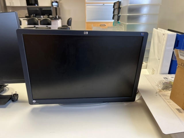 1494014-4 Desks and monitors