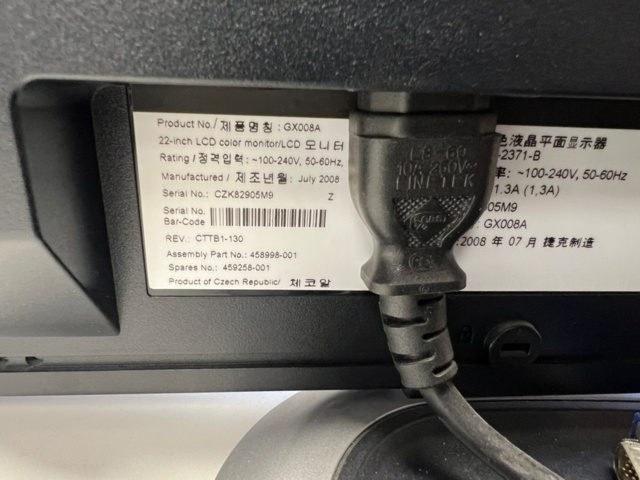 1494014-5 Desks and monitors