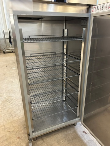 1344230-4 Electrolux Professional kylskåp – modell KVI PROSTORE 720L (Centralkyla)