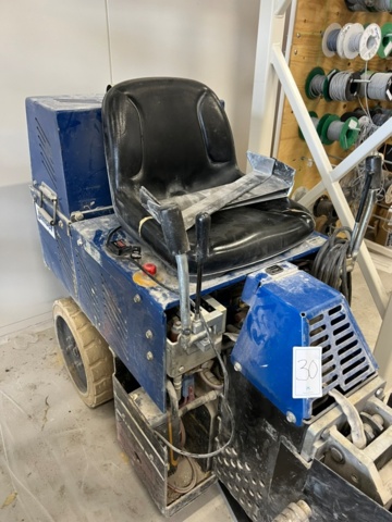 1494030-8 Mobile carpet stripper Janser