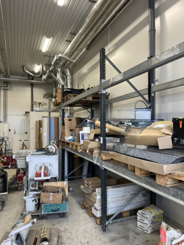 1494050-2 Pallet racking 3 sections including contents