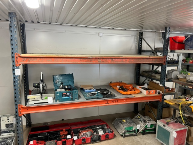 1494086-1 Pallet racking 1 section