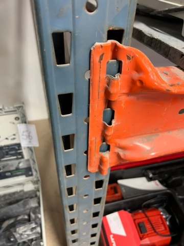 1494086-2 Pallet racking 1 section