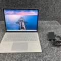 1469621-1 Laptop with charger - Microsoft Surface Laptop