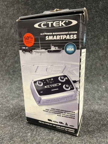1494599-3 Batteriladdare smartpass, CTEK