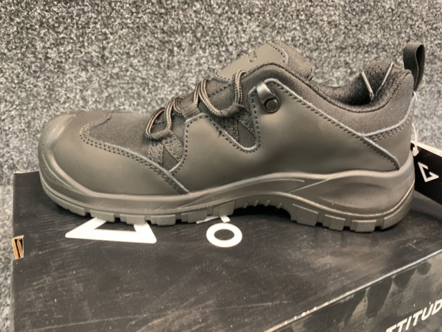 1494602-4 Safety shoes Gesto Hugin S3 SRC, Size 38