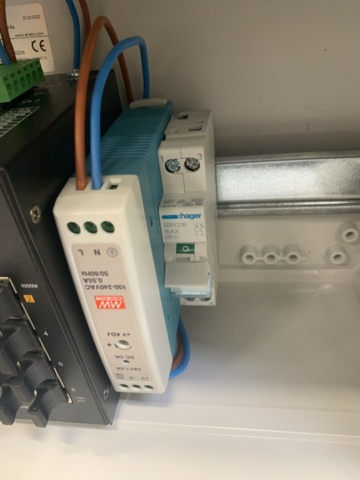 1494610-7 Lanbox Charger 1 Single CPCF203018G