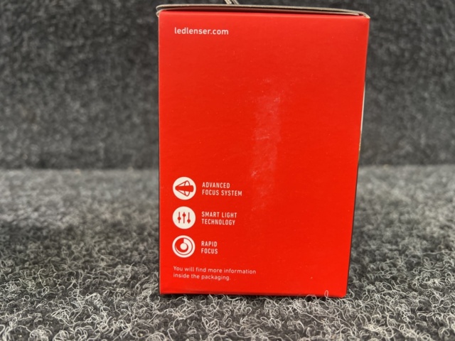 1495372-6 2 pcs Headlamps Ledlenser MH10