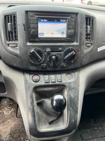 1494155-16 Nissan NV200 Van 1.5 dCi Manual, 90hp, 2015