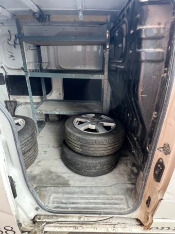 1494155-19 Nissan NV200 Van 1.5 dCi Manual, 90hp, 2015