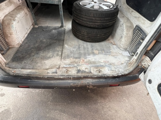 1494155-21 Nissan NV200 Van 1.5 dCi Manual, 90hp, 2015