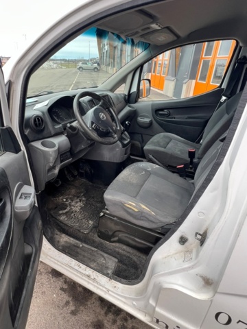 1494154-10 Nissan NV200 Van 1.5 dCi Manual, 90hp, 2014