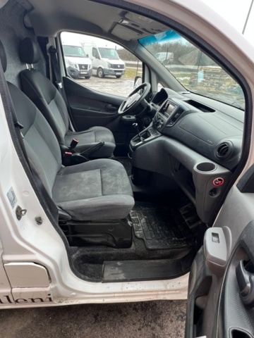 1494154-16 Nissan NV200 Van 1.5 dCi Manual, 90hp, 2014