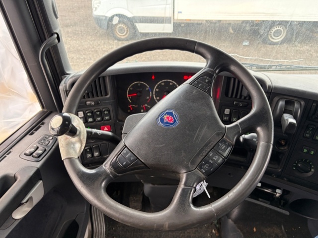 1368065-24 Scania R420 6x2 11.7 Automatisk, 420hk, -2009