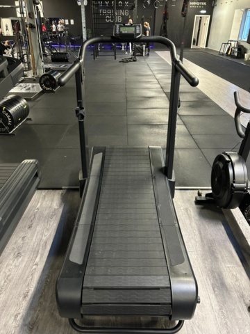 1408025-2 Xebex Fitness AirRunner – Manual curved treadmill