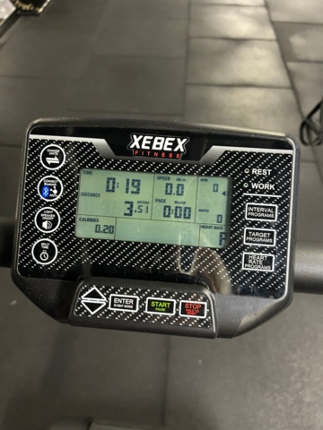 1408025-6 Xebex Fitness AirRunner – Manual curved treadmill