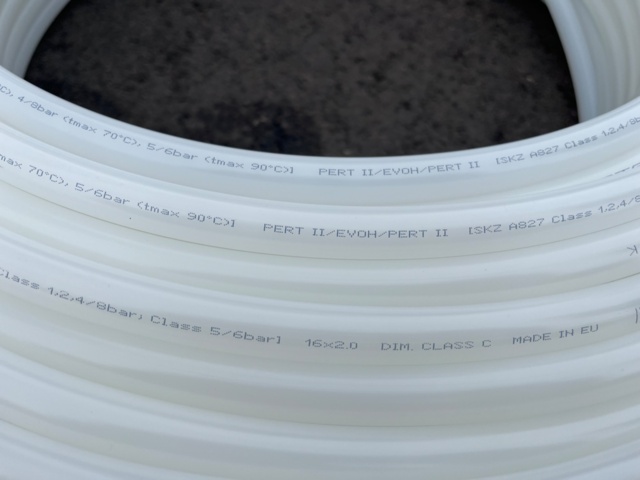 1495407-3 Golvvärmeslang 200 meter