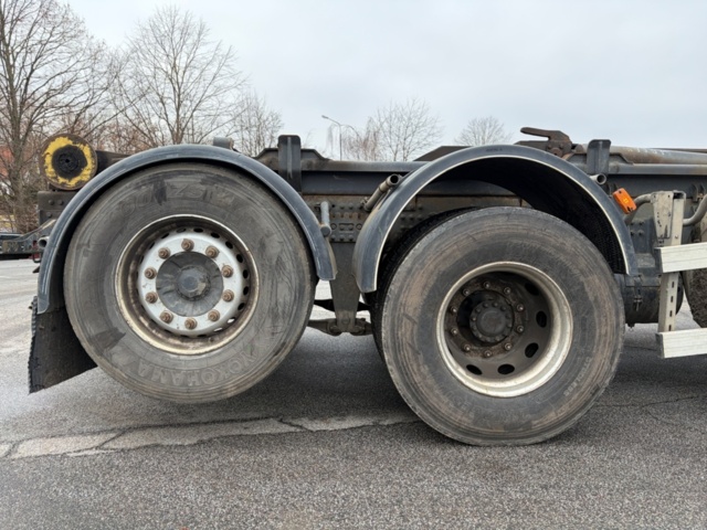 1368061-20 Volvo Trucks FH 12.8 Manual, 480hp, 2007