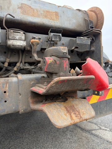 1368061-11 Volvo Trucks FH 12.8 Manual, 480hp, 2007