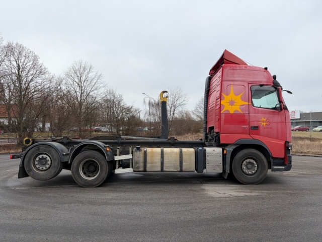 1368061-7 Volvo Trucks FH 12.8 Manual, 480hp, 2007