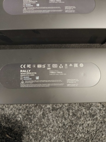 1495433-20 Conference system