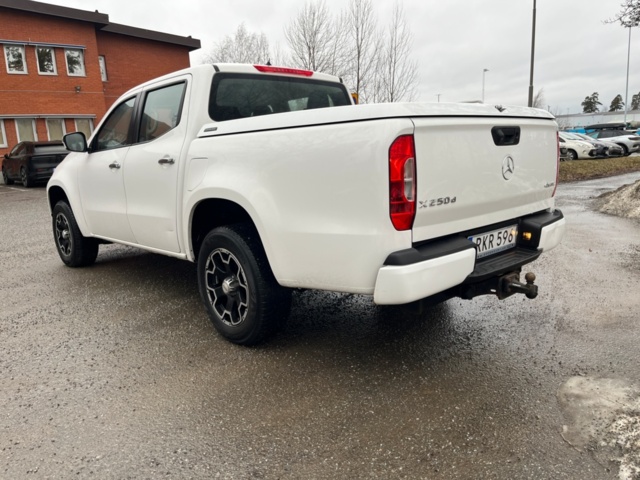 1495454-4 Mercedes-Benz X 250 d 4MATIC 7G-Tronic Plus, 190hk, 2018