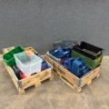 1495442-1 Assortment of plastic bins
