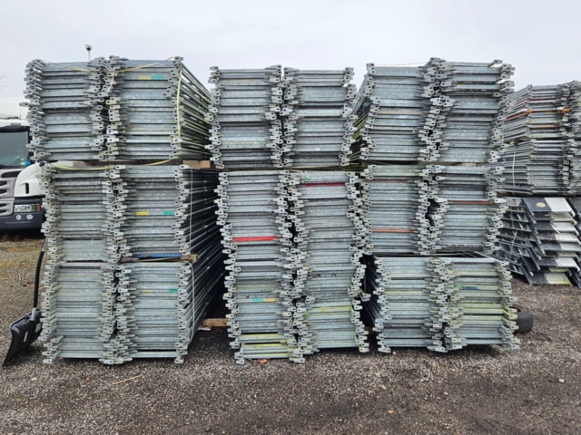 918966-4 Scaffolding HAKI approx. 3,000 sq m
