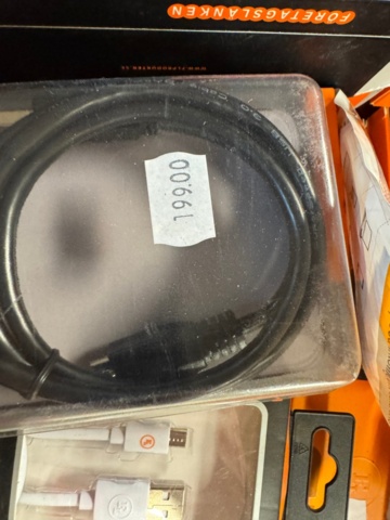 1405555-16 Technology party – approx. 1600 accessories