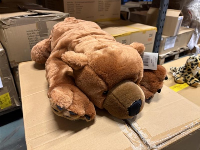 1471230-5 Large batch of stuffed animals – approximately 36,399 pieces – 94 different models