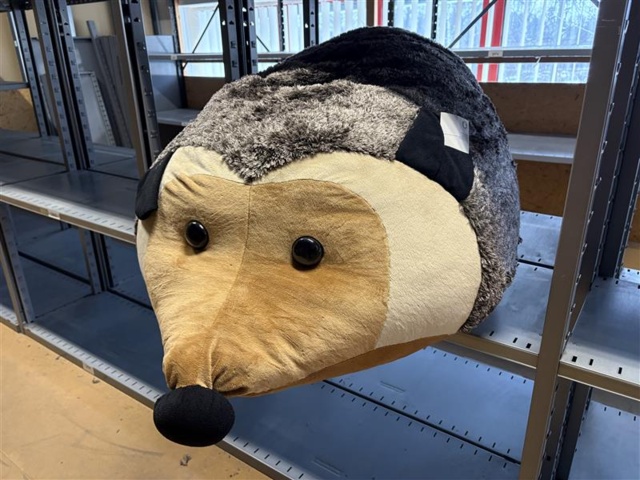 1471231-12 Lot of stuffed animals – mixed animal models in boxes