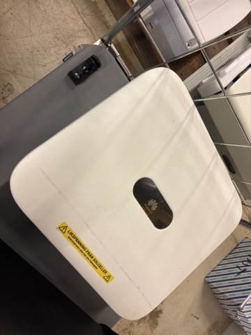 1469186-19 Inverters and various accessories - Solis, ABB and Huawei. etc.