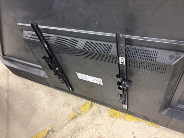 1469191-3 Smart TV 75" - TCL 75P735