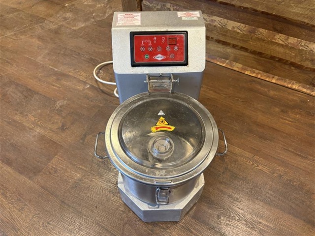 1471244-3 Empero SD.15 Cutter – 15 liters – 380V