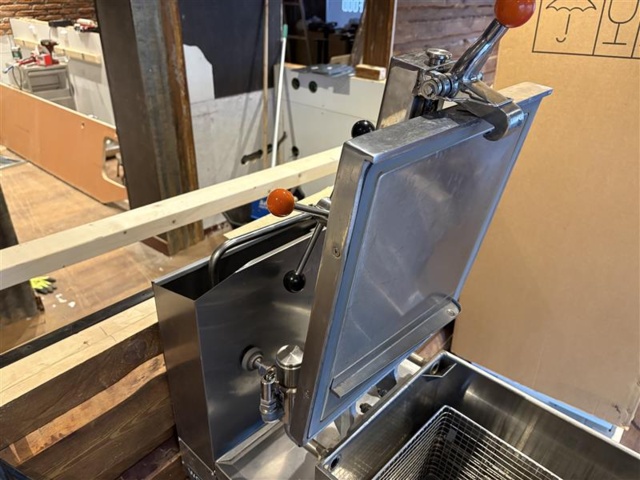 1471246-5 WOKK ETF-400 Pressure Fryer – 25L