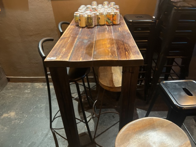 1384806-3 Bar furniture - Tables, chairs, etc.