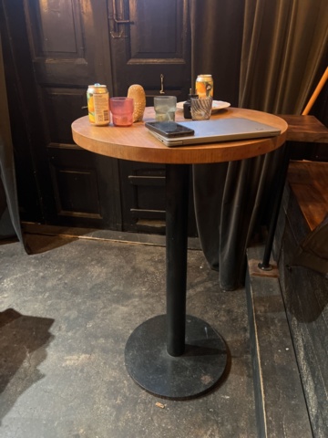 1384806-5 Bar furniture - Tables, chairs, etc.