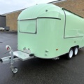 1496675-9 New food cart / ice cream cart / food truck, similar to Airstream