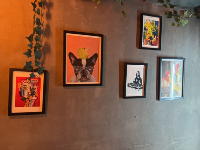 1384806-18 Bar furniture - Tables, chairs, etc.