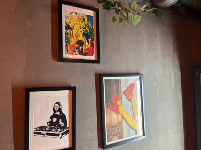 1384806-19 Bar furniture - Tables, chairs, etc.