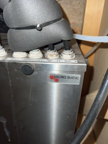 1384812-4 Water dispenser - Antoine