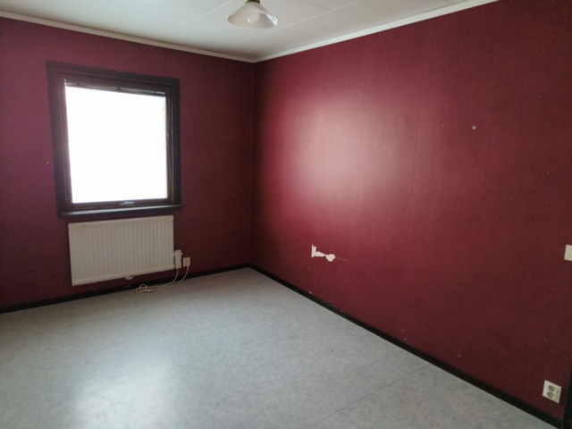 1401373-111 Fastighet Boden Svartlå 1:77