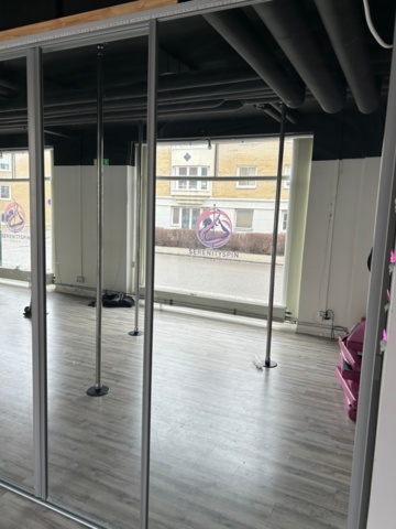 1482320-3 Speglar med skenor - 8 st