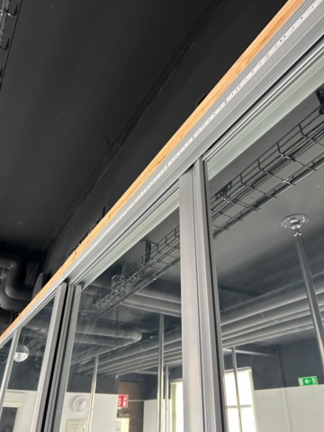 1482320-4 Speglar med skenor - 8 st