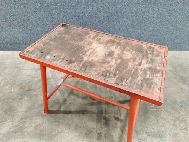 1496730-4 Fällbar arbetsbänk