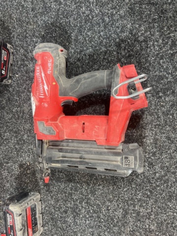 1469645-4 Nail gun, screwdriver and impact drill - Milwaukee