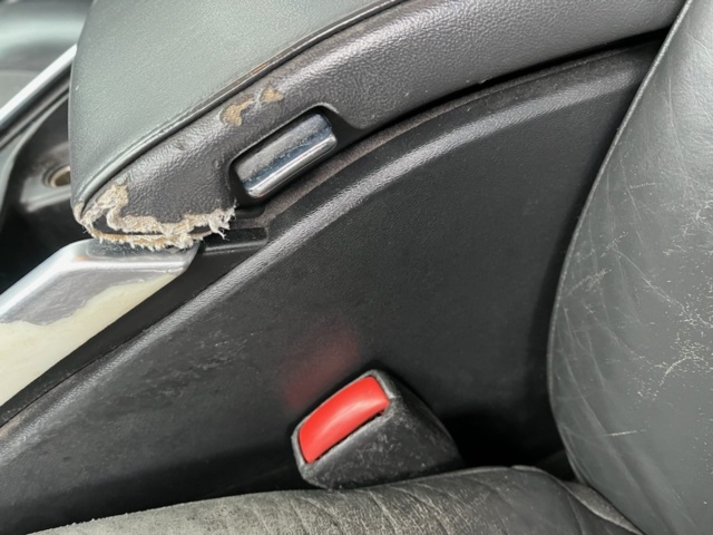 1464650-26 Volvo XC70 D5 AWD Geartronic 2015