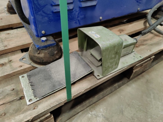 1496732-27 Stans- och klippmaskin Geka Microcrop-36